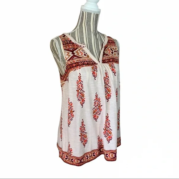 Anthropologie Akemi + Kin Boho Casual Sleeveless Small Blouse - Picture 3 of 7